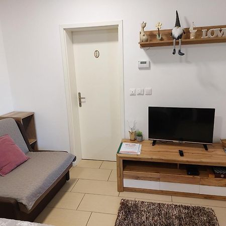 Apartments Alexandra 첼레 외부 사진