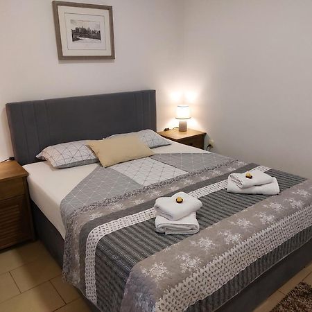 Apartments Alexandra 첼레 외부 사진