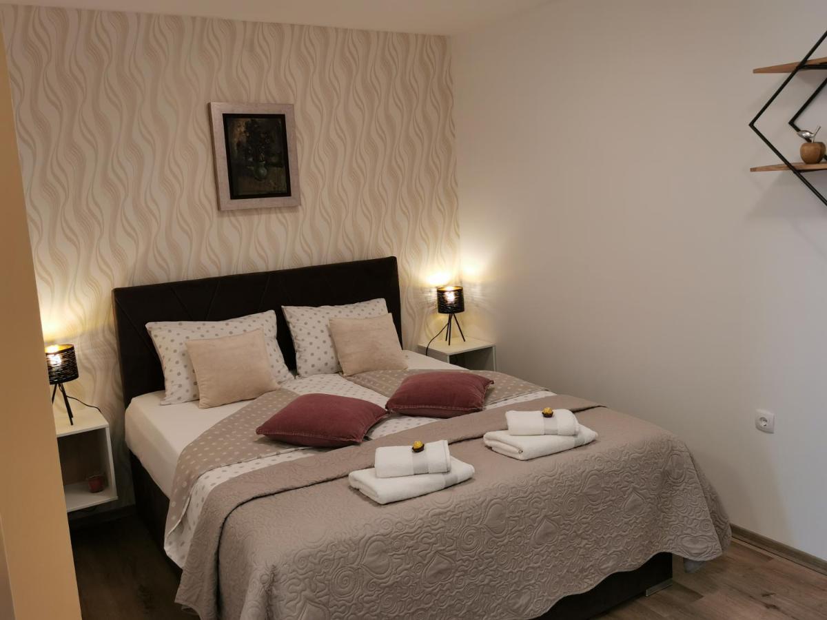 Apartments Alexandra 첼레 외부 사진