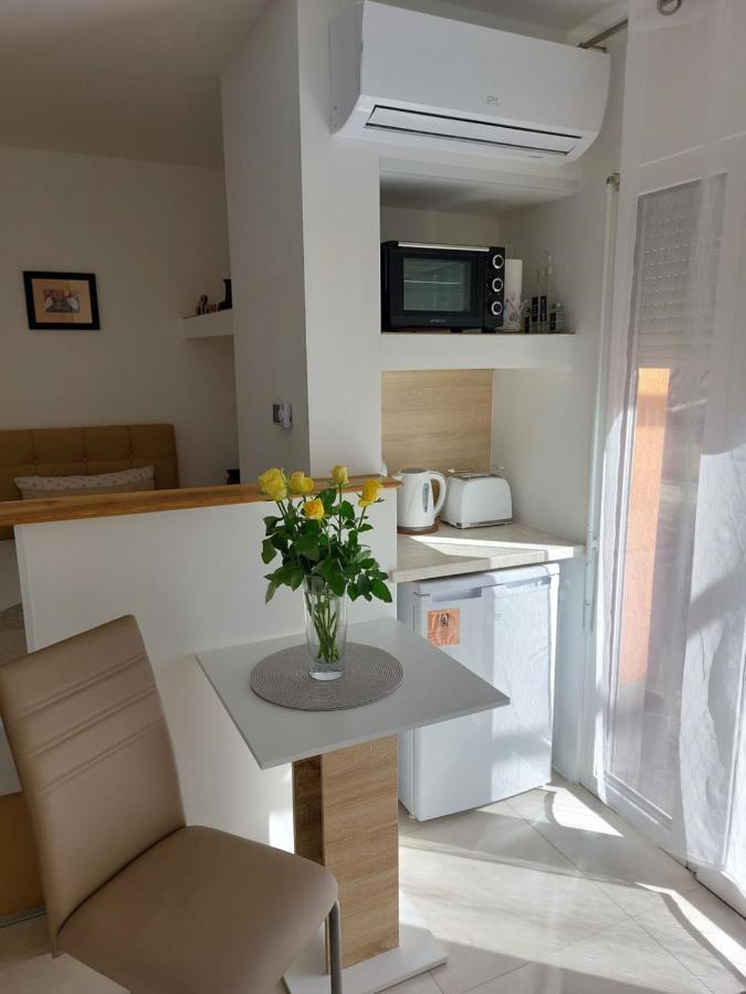 Apartments Alexandra 첼레 외부 사진