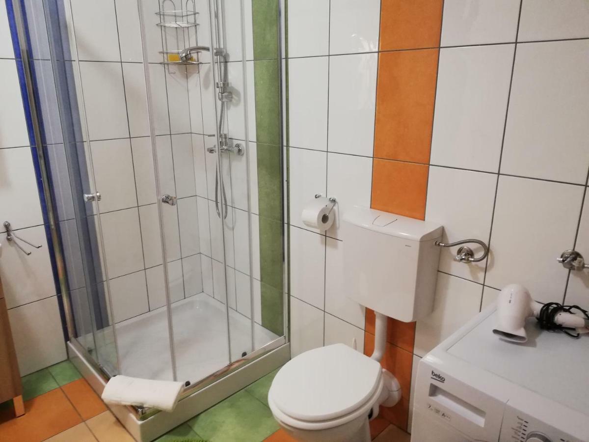 Apartments Alexandra 첼레 외부 사진